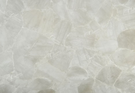 Quartz White Small - Detail Backlit